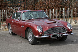 Aston Martin DB6 r