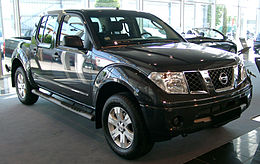 Nissan Navara front